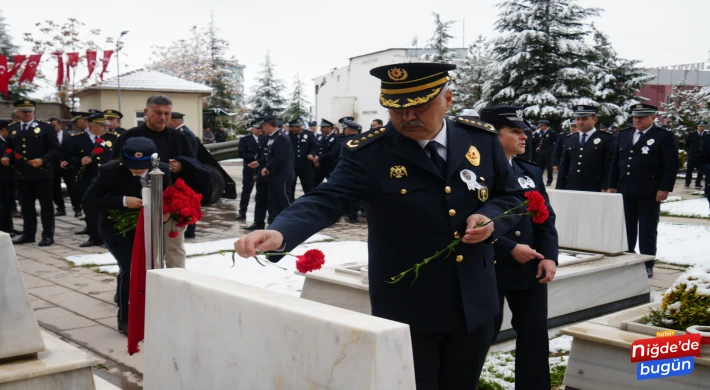 Türk Polis Teşkilatı'nın 180. Kuruluş Yıl Dönümü Düzenlenen Törenle Kutlandı