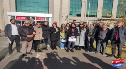 Niğde'de hayvanseverler Konya ve Mamak Barınakları hakkında suç duyurusunda bulundu