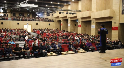 Astronot Atasever, Niğde’de Öğrencilerle buluştu