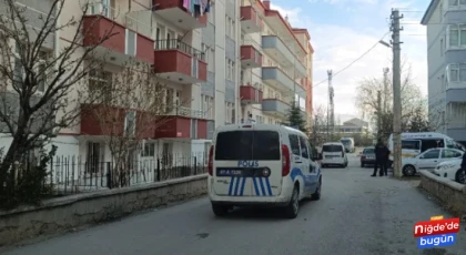 Bıçaklı Kavgada İki Kişi Yaralandı
