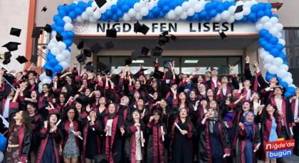 Niğde Fen Lisesi’nde Mezuniyet Coşkusu