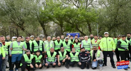 Trafik güvenliği için motosiklet sürücülerine sarı yelekler hediye edildi