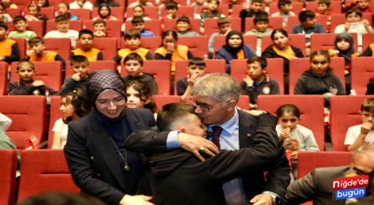 Vali Cahit Çelik Öğrencilerle Sinema Etkinliğinde Buluştu