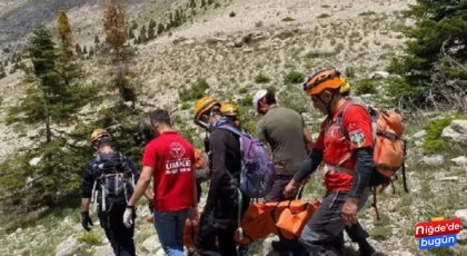 Aladağlar’da Hayatını Kaybeden Yabancı Dağcının Naaşı kimsesizler mezarlığına defnedildi