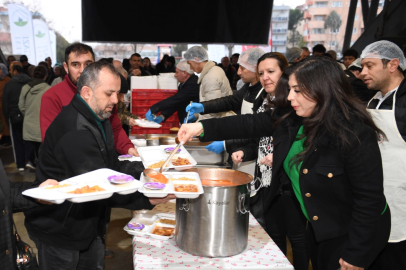 Osmangazi'de Ramazan bereketi 1050 Konutlar’da paylaşıldı