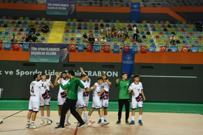 Trabzon Büyükşehir Hentbol Takımı, Ankara’yı ağırladı