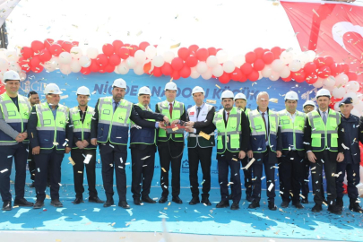 Niğde’de 682 Yeni Dükkan İçin İlk Kazma Vuruldu