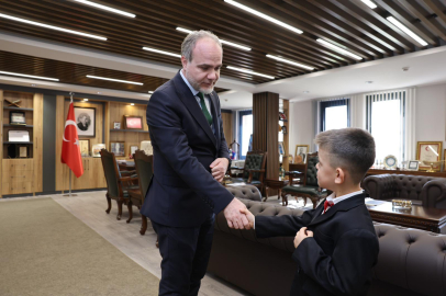 Miniklerden 23 Nisan’a Anlamlı Ziyaret