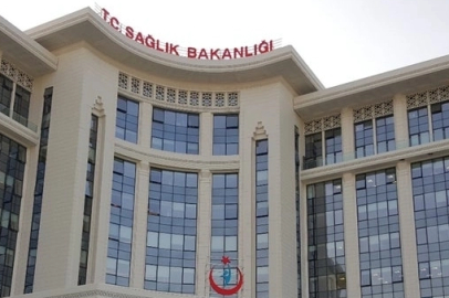 Türkiye’den İran’a 6 TIR’lık Sağlık Yardımı: “Yükümüz Şifa Olsun”