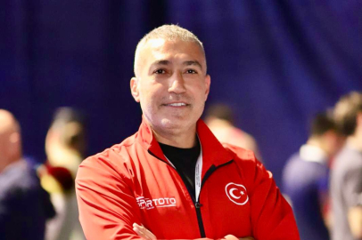 Abdurrahman Özben, Genç Kadınlar Milli Takımı Baş Antrenörü Oldu