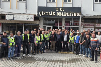 Çiftlik Belediye Başkanı Arif Çakıl’dan 1 Mayıs’ta Zam ve İkramiye Müjdesi