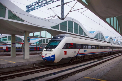 Bayramda Tren Seferlerine Büyük Takviye: 18 Bin 644 Kişilik Ek Kapasite
