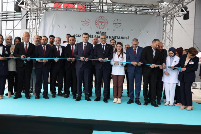 Niğde’de Yeni Ağız ve Diş Sağlığı Hastanesi Hizmete Açıldı