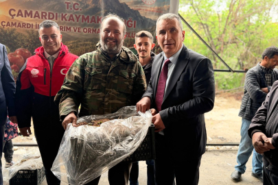 Niğde Çamardı’da Çiftçilere Çilek Fidesi Desteği