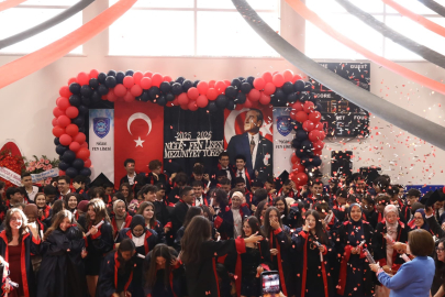Niğde Fen Lisesi’nde Mezuniyet Coşkusu